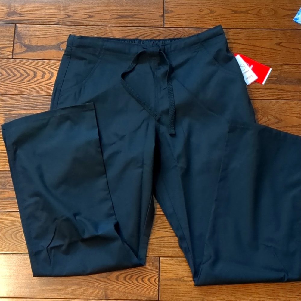 NWT Petite Red Panda Half Elastic Waist Straight Leg Pant by Maevn